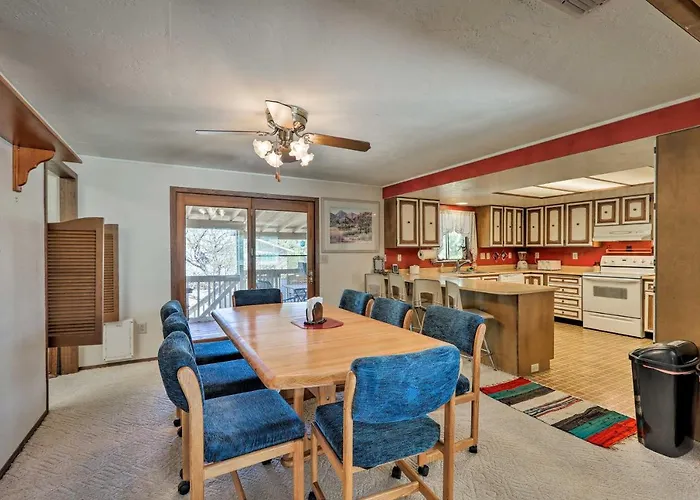 Walk To Rim View Trail: W/ Deck & Yard
