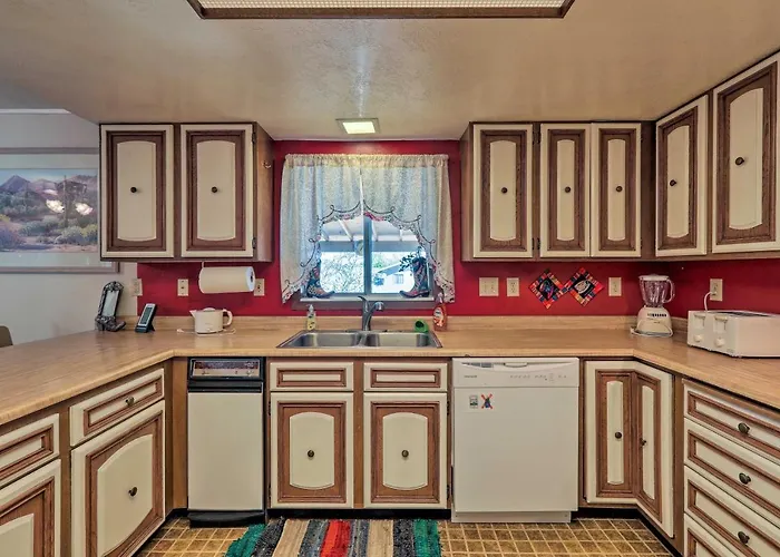 Holiday home Walk To Rim View Trail: W/ Deck & Yard